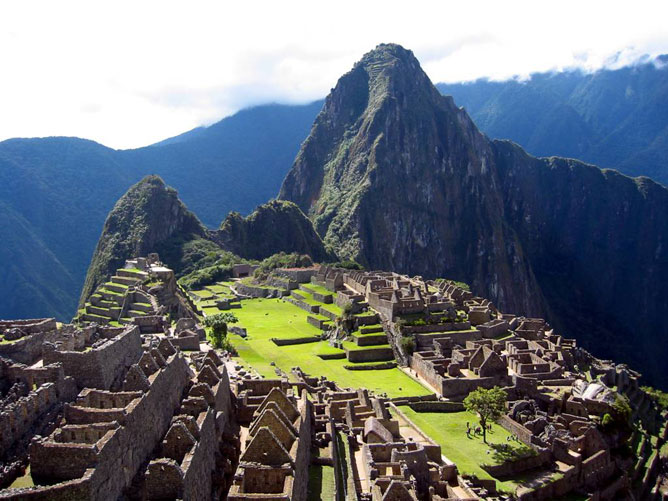 Machu Picchu, az egykori Inka Birodalom romvárosa Peruban.
